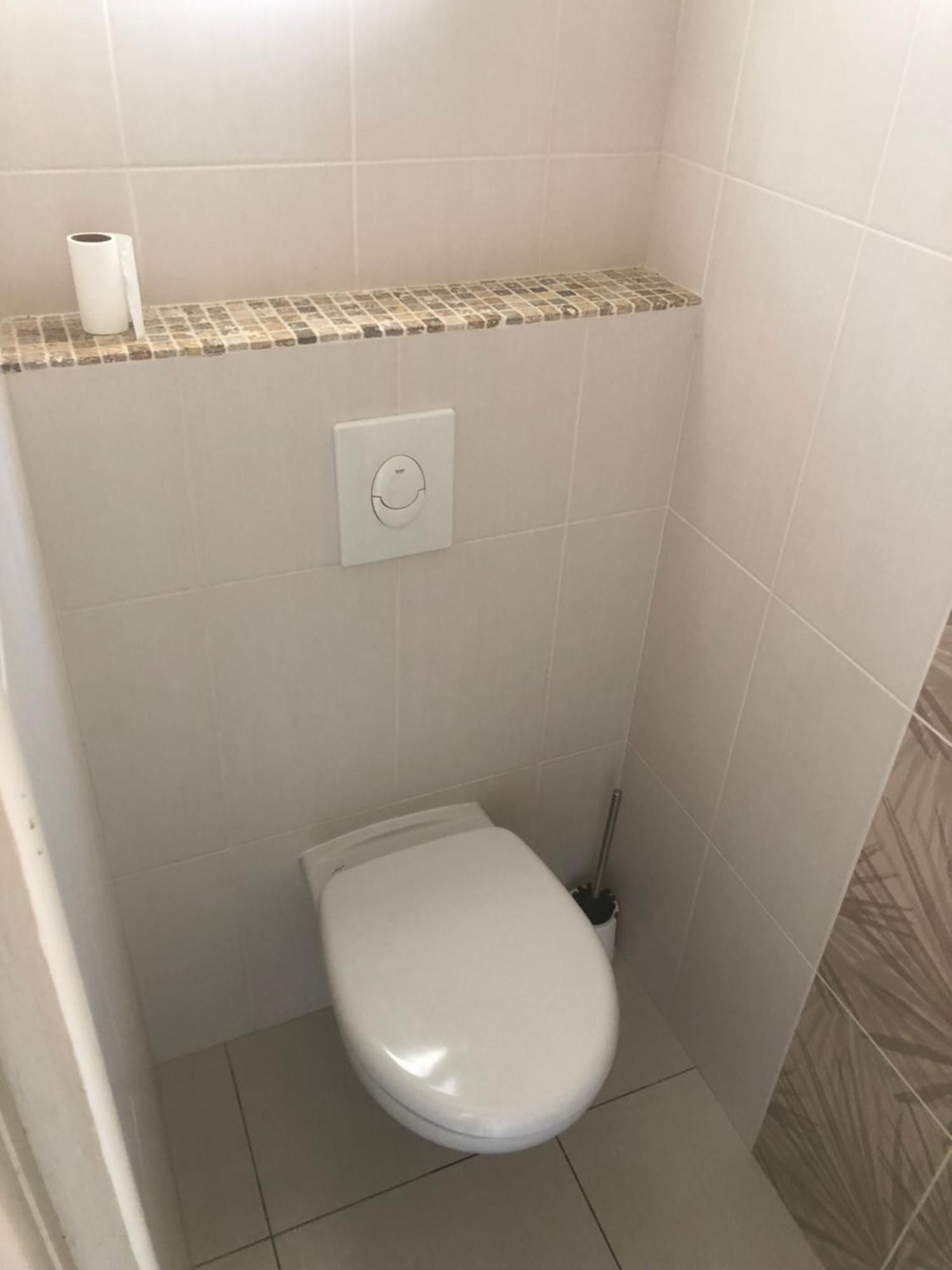 Appartement Dans La Colline Belgentier Екстер'єр фото
